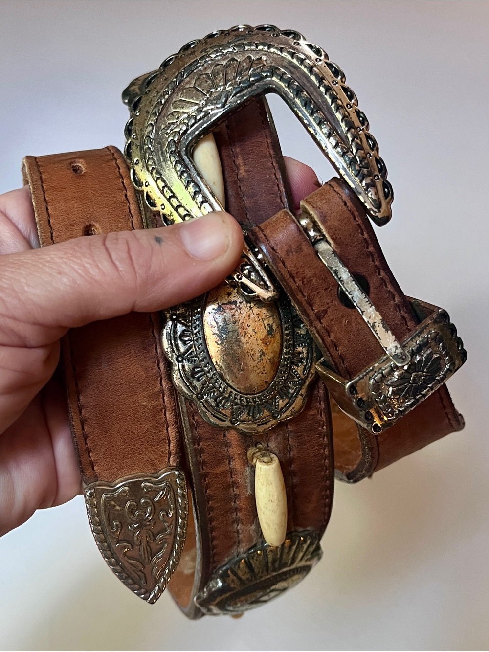Vintage Ariat Brown Leather Western Concho Belt